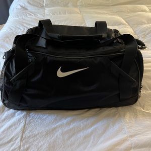 Nike nylon gym / yoga bag